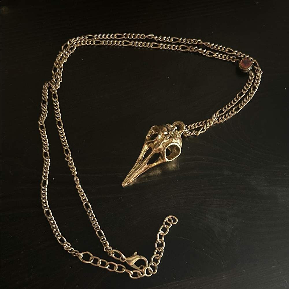Gold Skull Pendant Necklace